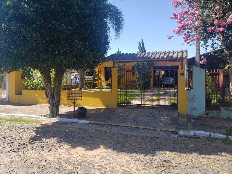 BAIXOU VALOR! Casa Feitoria com 3 dormitórios, Madezatti São Leopoldo