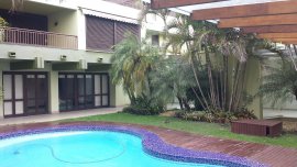 Excelente residência de alto padrão em Porto Alegre