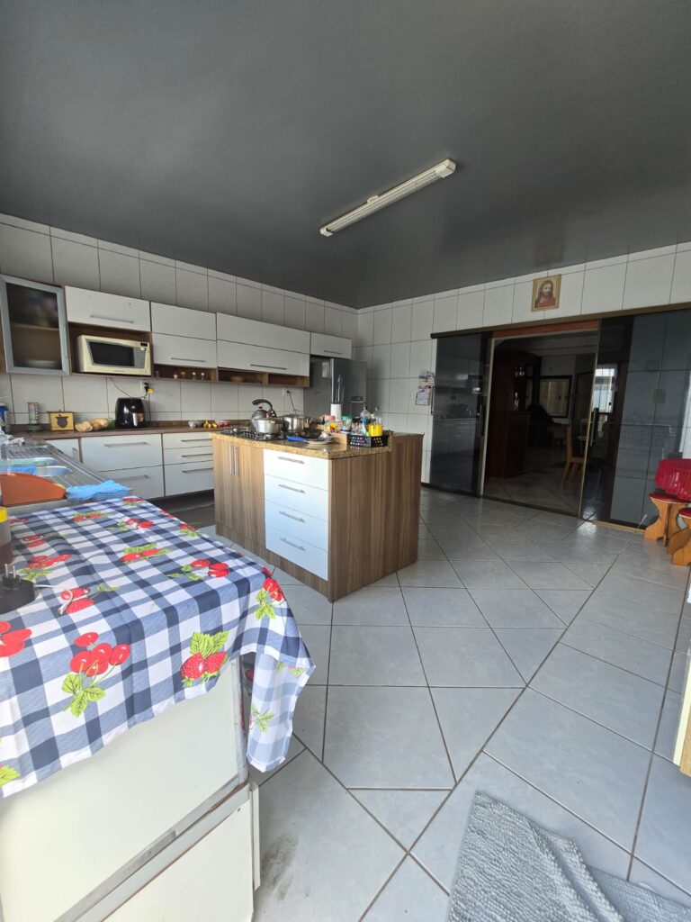 20aed794-0f5d-4b42-8460-c8ee4878fcfd