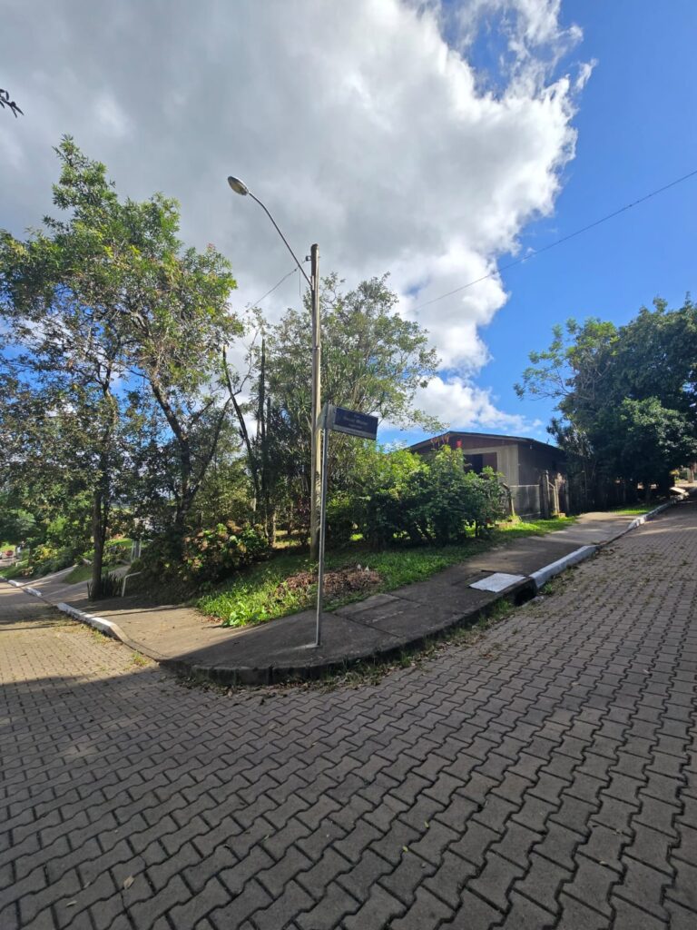 600b42fe-dfc7-494f-a3fa-875557781c99