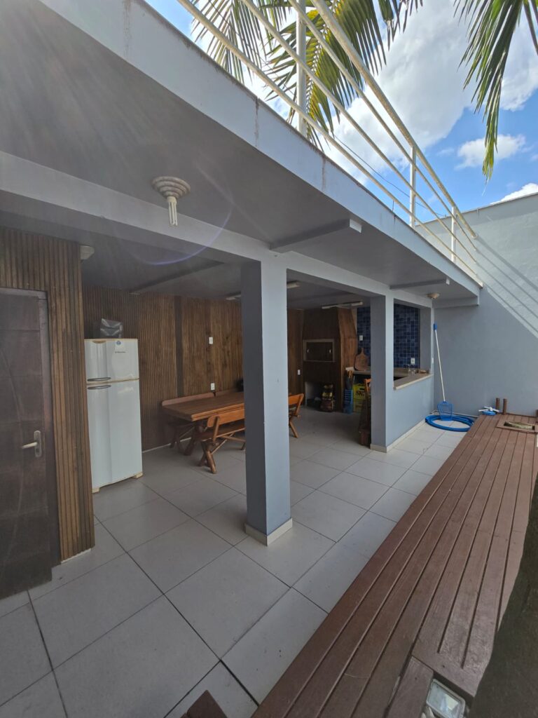 97b58001-6bc7-4c32-ad2d-c9b4404f3039