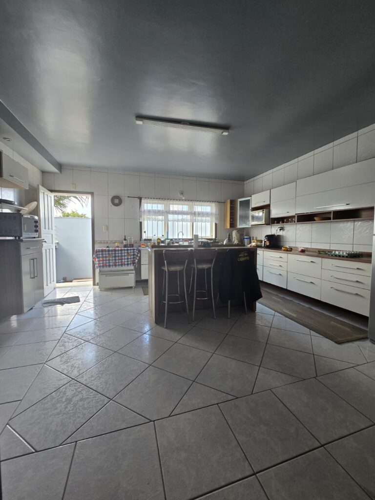 9e116637-6f58-4e2b-b935-8b79f7ced140