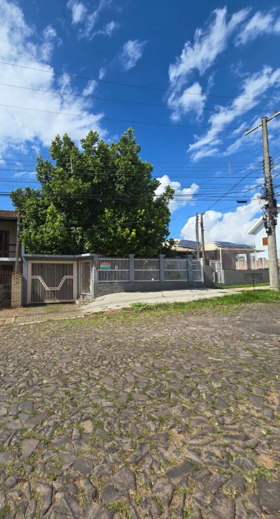 f5ee4447-5ac1-4884-b799-a5157fe72429