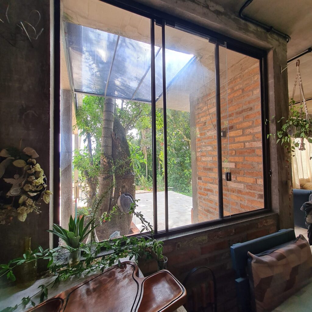 20a868d7-ff9c-4db1-8fe6-a2aec22abdb0