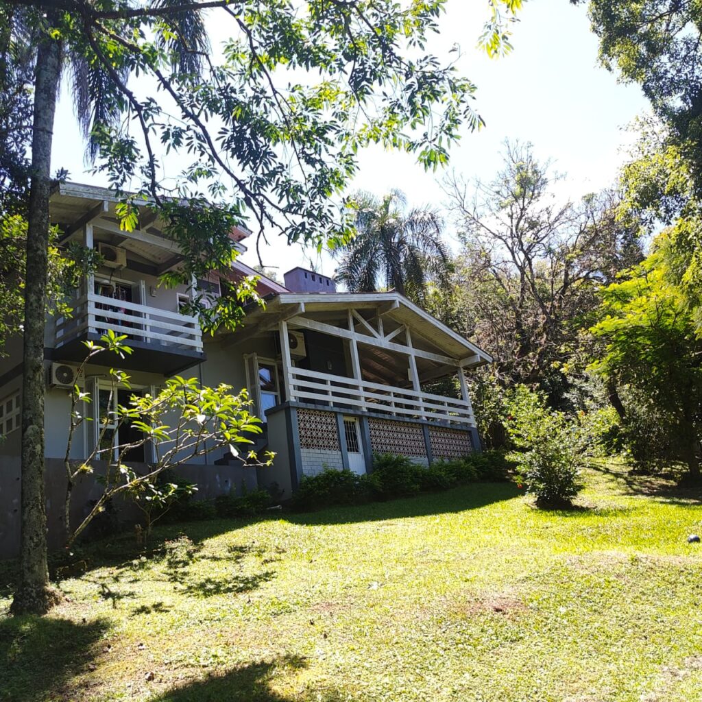 2103840f-775b-4c5d-be14-6c038f8978e6