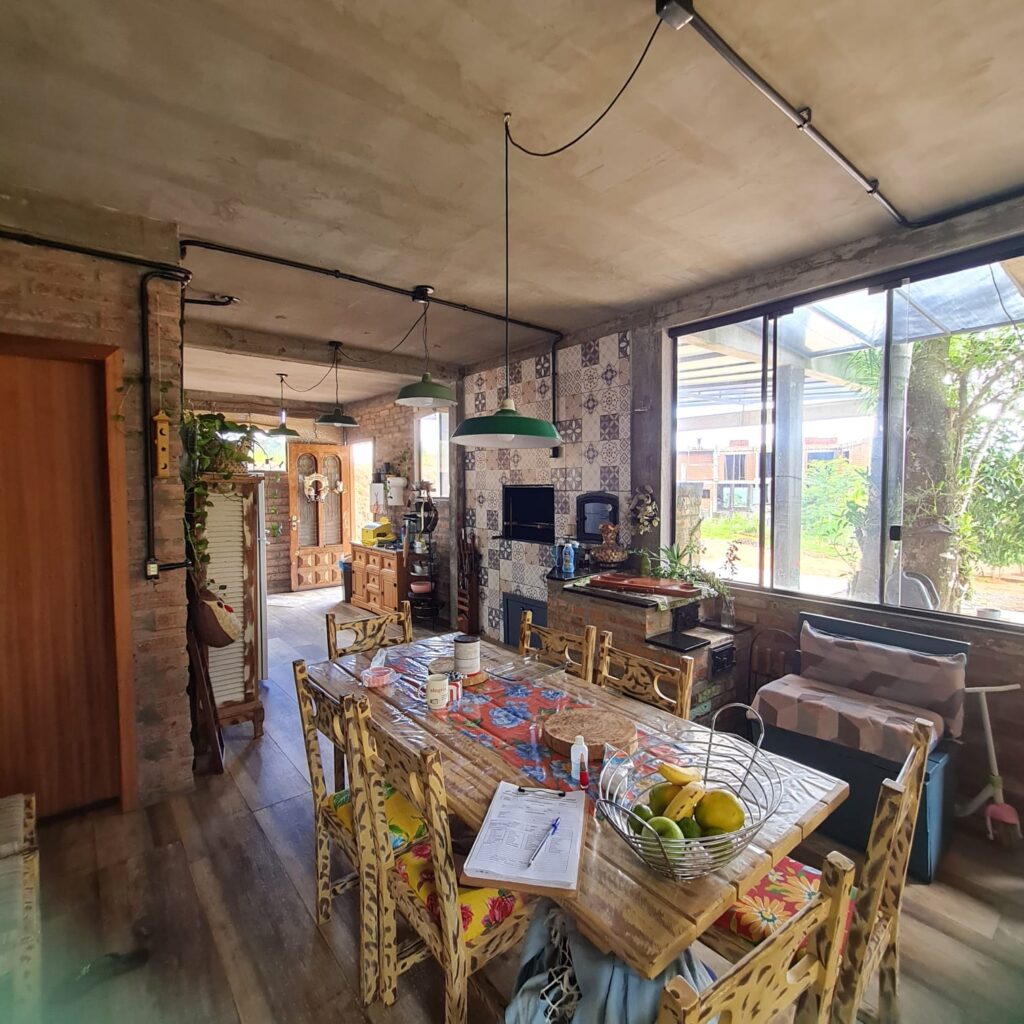 3180cf37-1053-4dbd-a588-d7b3dacbd001