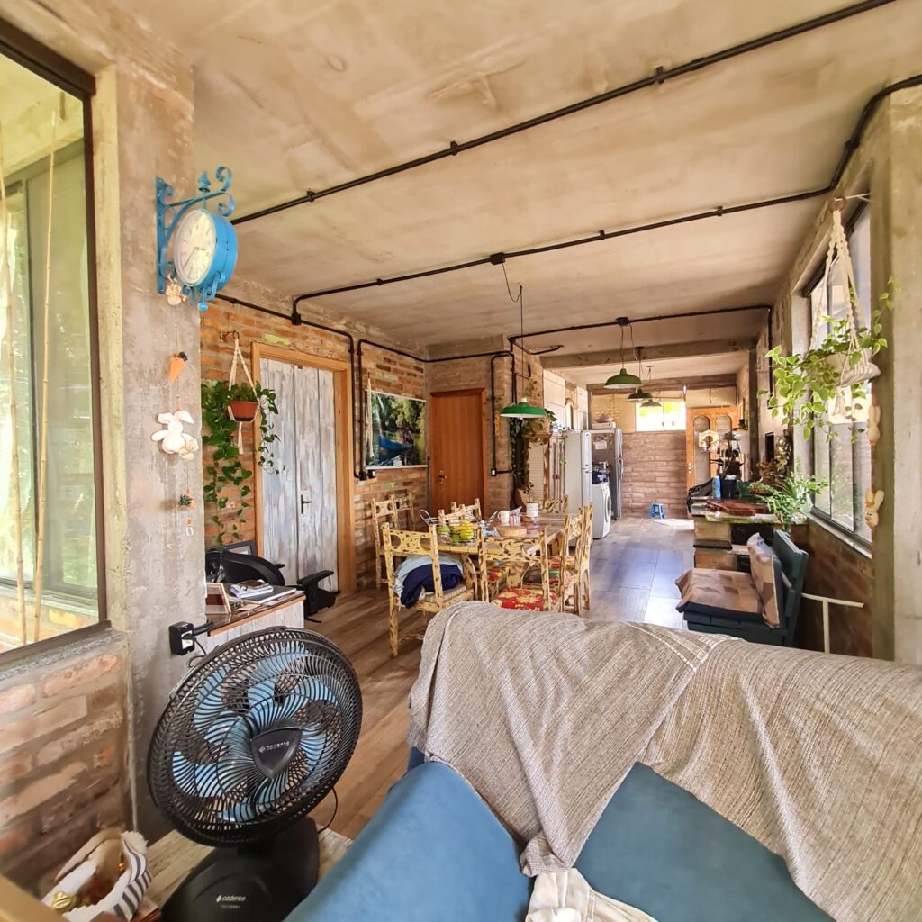 322e1d4c-5664-45c9-bec5-2f6fb8fd75f5