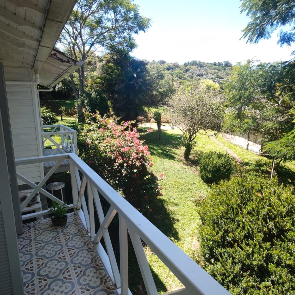 4a6047de-438a-49c5-9514-e30e34584e8d