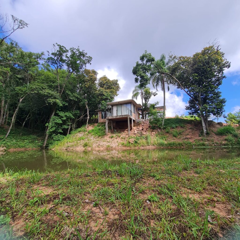 5da11e57-094c-4fca-9f63-e5234b889288