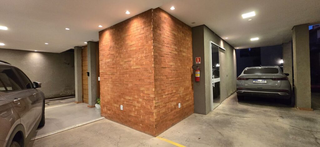 6ab6b5a0-b597-4f06-959f-6cc745b588bb