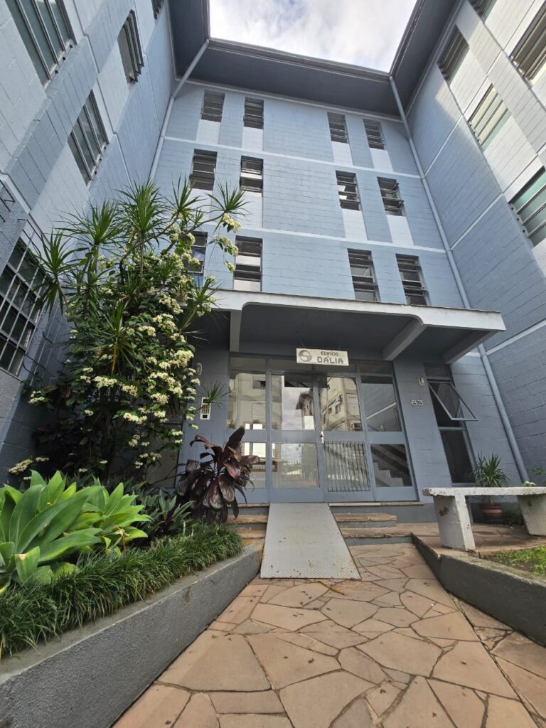 6c254ff8-f314-44dd-b862-f04f8ce3a540