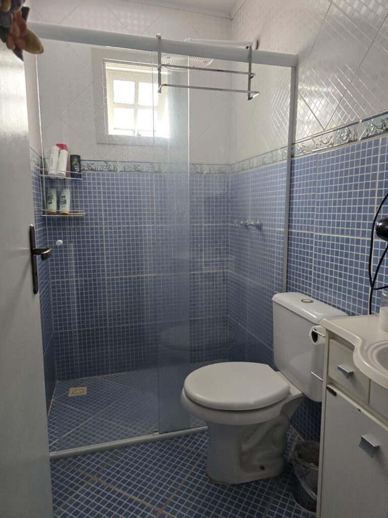 6f5b37bd-e558-41be-95bb-8205bd928716