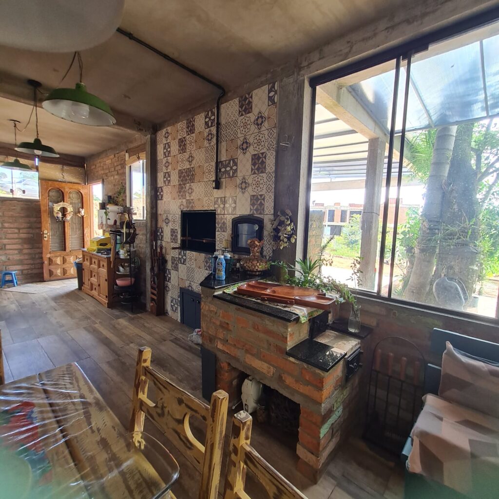 81b8def4-11d6-40b2-aa82-cd6d762543bf