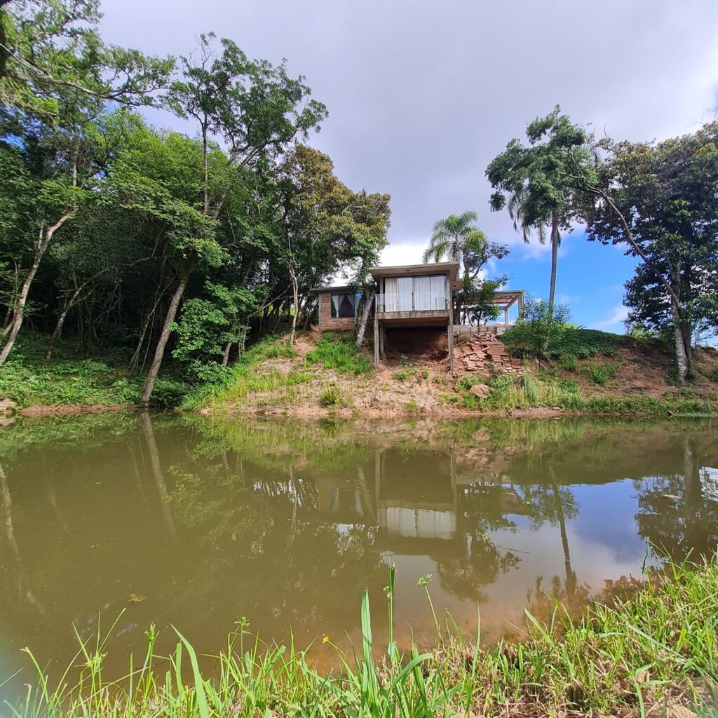 b0202510-1518-4ae8-ae16-c066ecfeb63d (1)