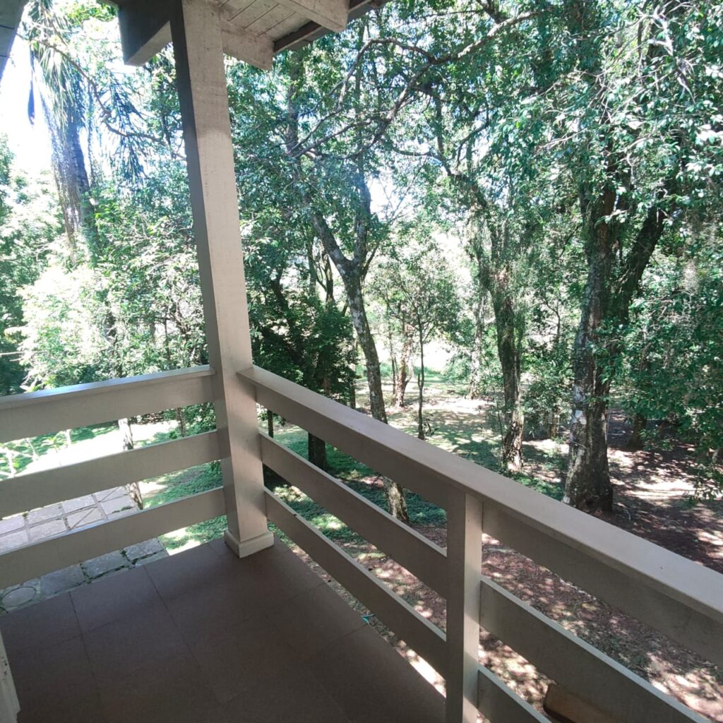 b9d120d7-4988-45f9-9bac-93da9fab41a2