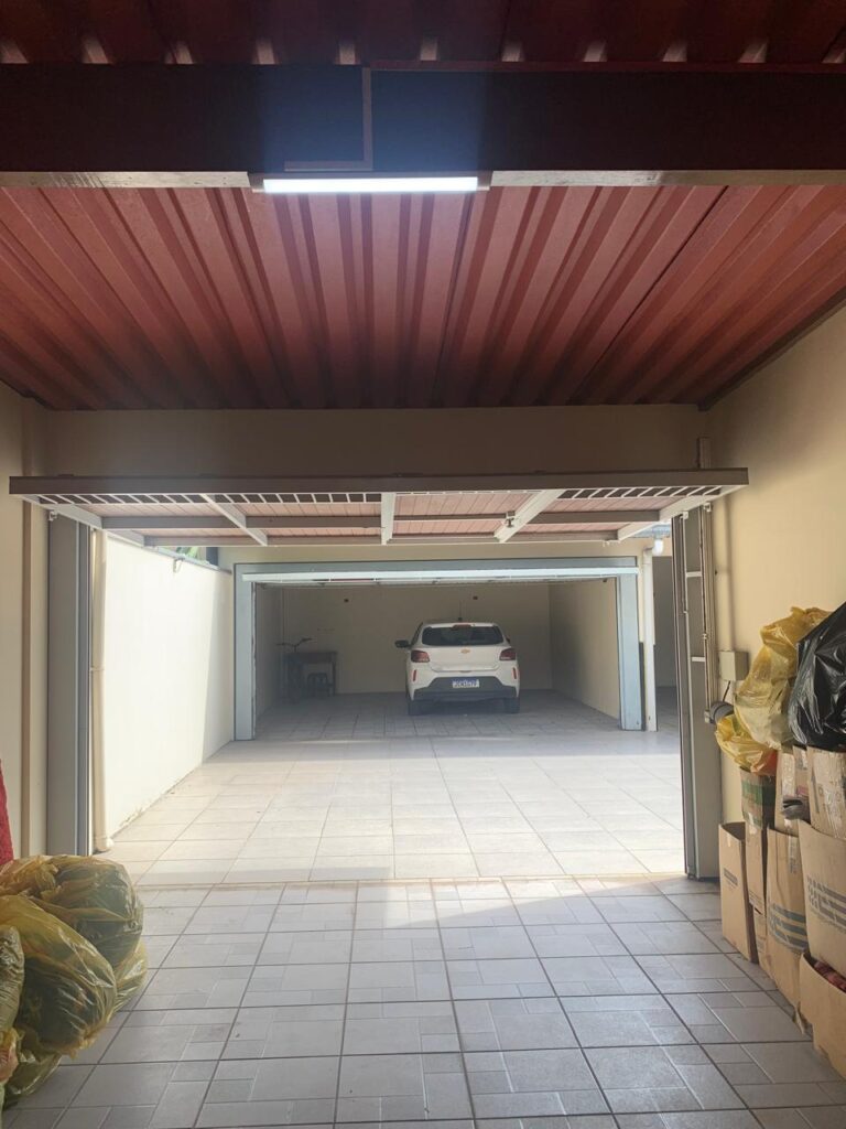 d4223739-8868-4610-839f-f6eeea787f6d