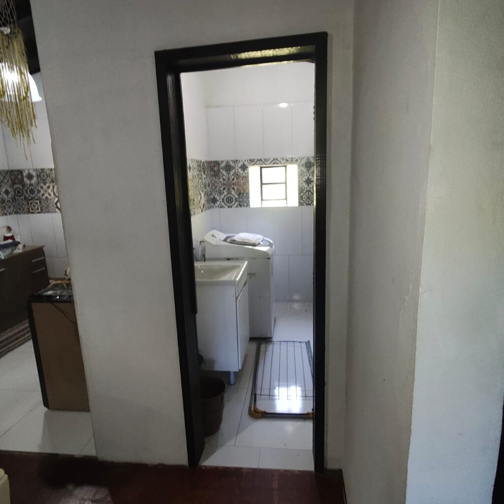 dc2b3823-31d1-4379-adfe-4f3afc2635ec