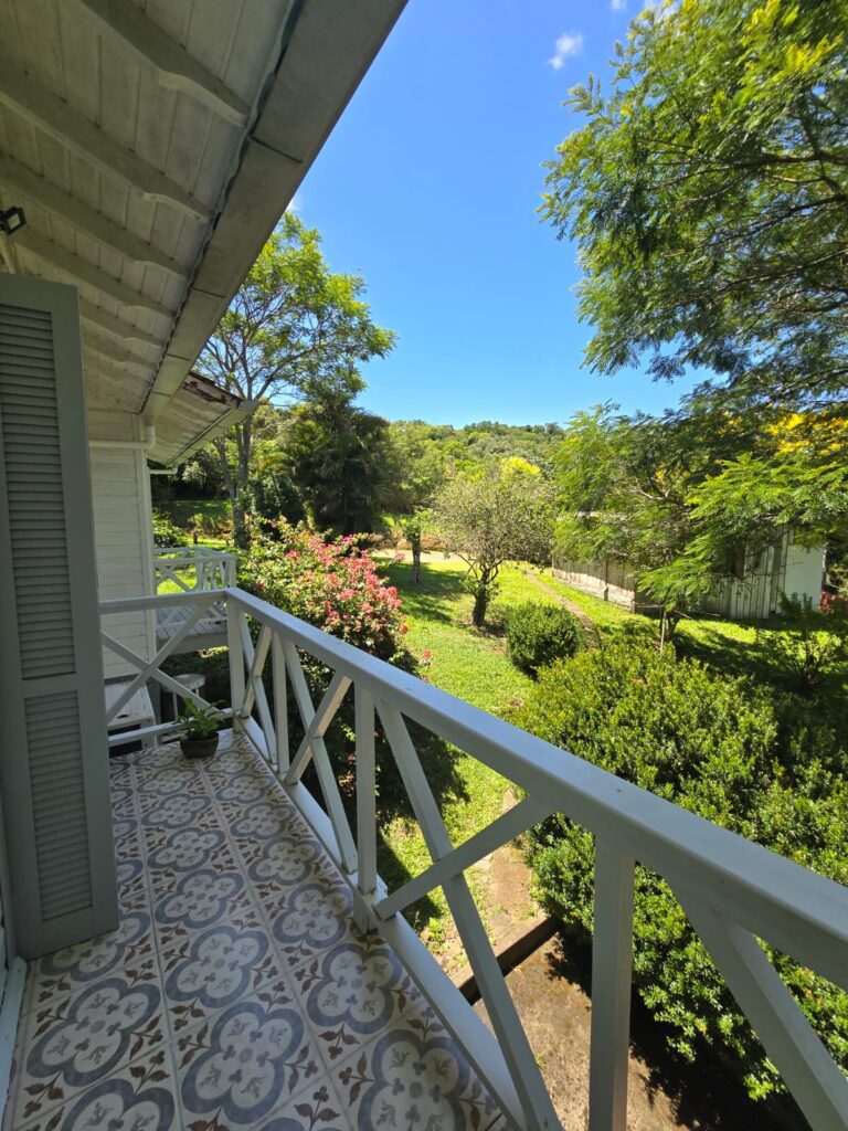 e834e479-b98a-4e08-898a-e063bb724f91